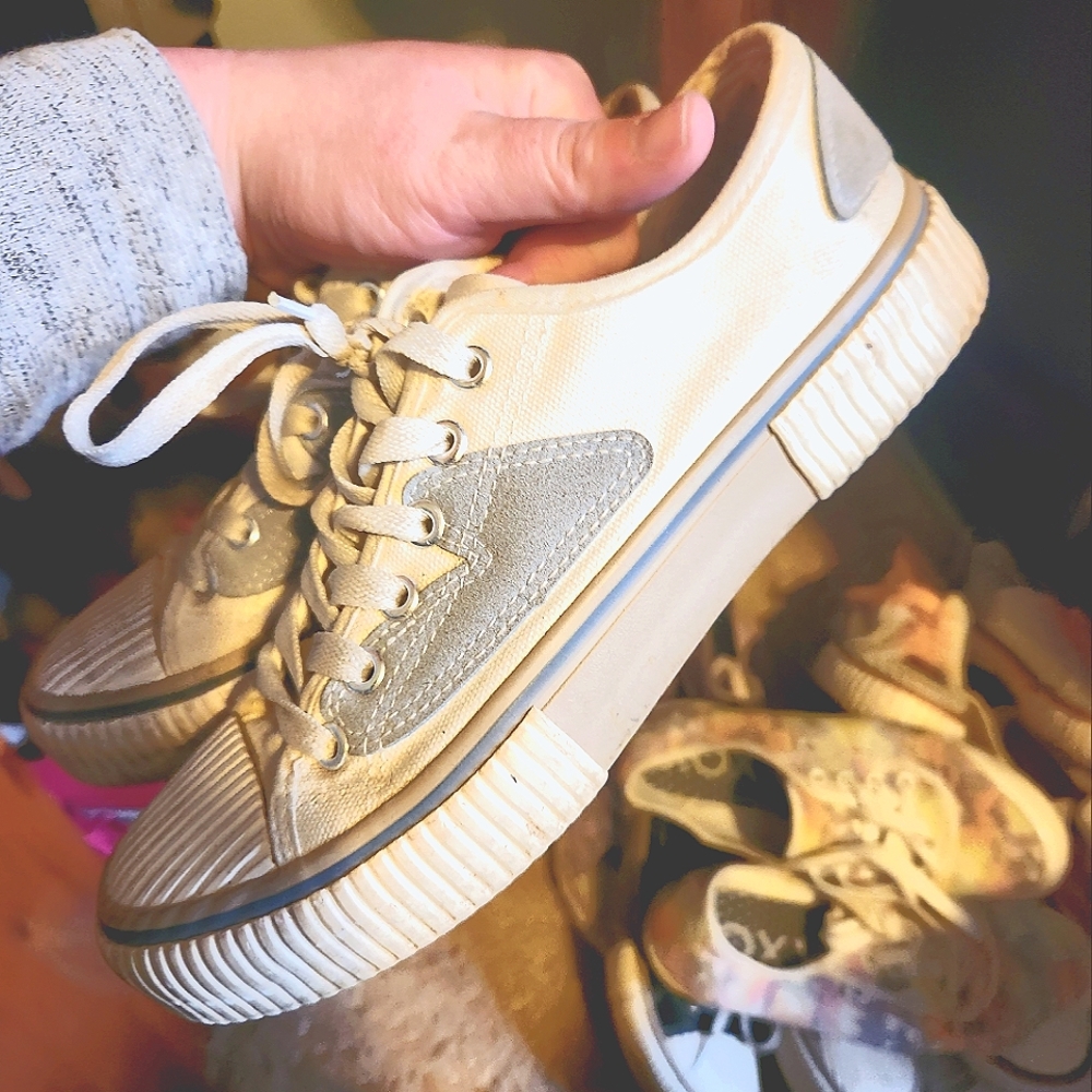 Lace up sneakers